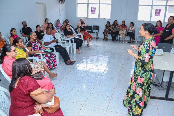 Prefeita Paula Azevedo convida representantes de Casas Terapêuticas para reunião de planejamento