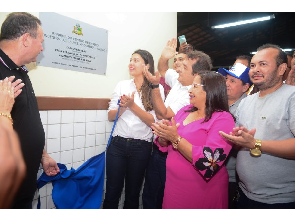 Prefeita Paula Azevedo prestigia inauguração de revitalização de escola na cidade Bacabeira