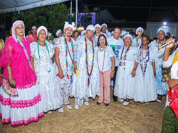 Umbandistas participam das festividades pelo aniversário de Paço do Lumiar